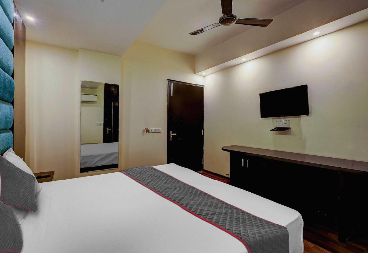 新德里 Townhouse Golden King酒店 外观 照片