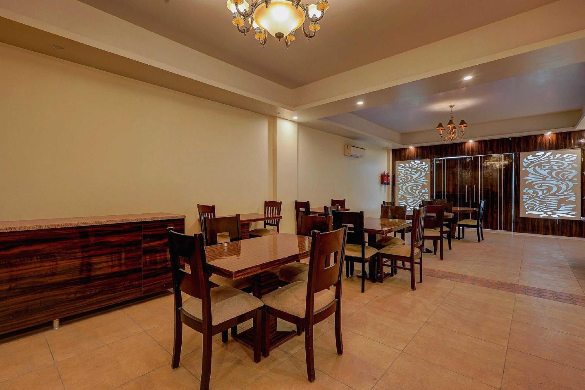 新德里 Townhouse Golden King酒店 外观 照片